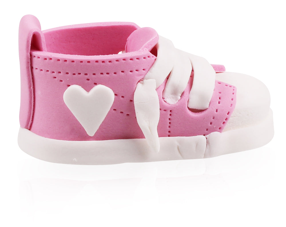 Baby shoes pink